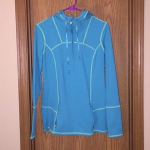 Long sleeve workout shirt